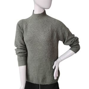Amisu Ribbed Knitwear Sweater Size Small Green Mock Neck Long Sleeve